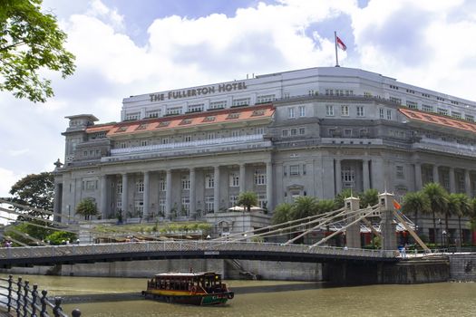 Singapore River, Fullerton Hotel and Anderson Bridge View. EDITORIAL, Singapore - 13.02.2014