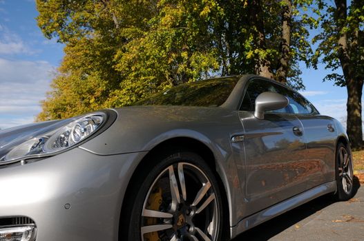 Porsche Panamera GT silver - left front - Turbo Sport Crono - 2010 model - PCCB breakes - PDK