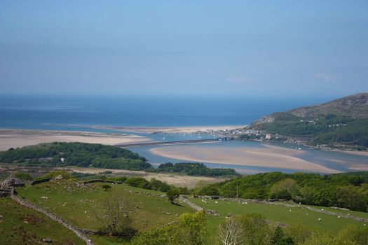 barmouth sandy beach from above