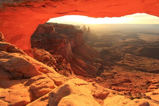 Glowing Mesa Arch at sunrise, Canyonlands National Park, Utah