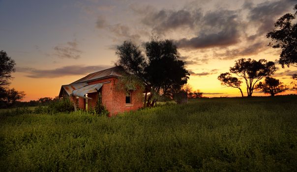 The abandoned farmhouse where nobody lives....
Once it held laughter
Once it held dreams
Did they throw it away
Did they know what it means
What makes a house grand
Ain't the roof or the doors
If there's love in a house
It's a palace for sure
Without love...
It ain't nothin but a house
A house where nobody lives
Without love it ain't nothin
But a house, a house where
Nobody lives. (words by Tom Waits)
