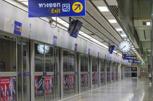 BANGKOK - JULY 18: night on an empty metro (MRT) station on JULY 18, 2014 in Bangkok, Thailand. The MRT serves more than 240,000 passengers each day.