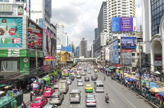 BANGKOK - July 10: traffic View from flyover Pantip Plaza Building july 10, 2014 in Bangkok, Thailand. Pantip Plaza is the most it market in bangkok thailand