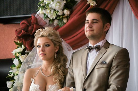 Young married couple in the wedding day