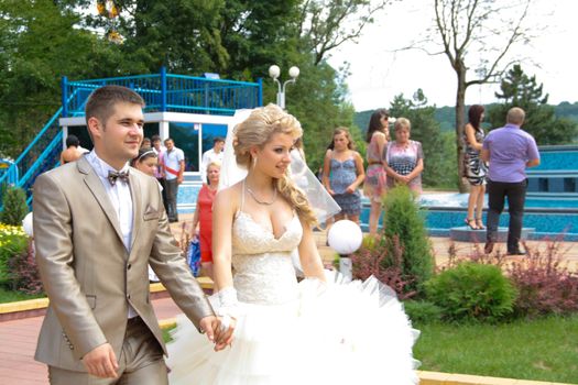 Young married couple in the wedding day