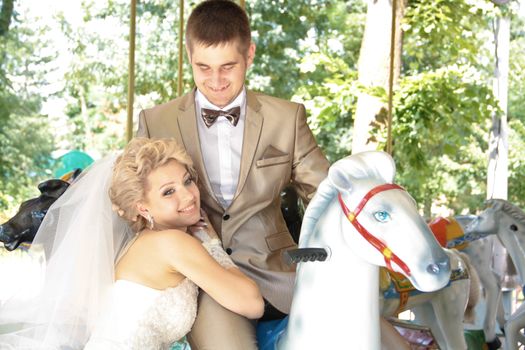 Young married couple in the wedding day