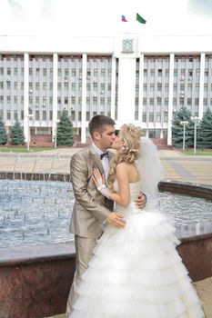 Young married couple in the wedding day