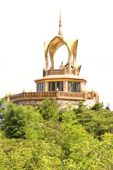 Then the magnificent Temple of Fine Arts, created by colorful tiles. Crockery bowl and glass pearl and precious thing. Adorning the gorgeous sparkle when the sun shines.