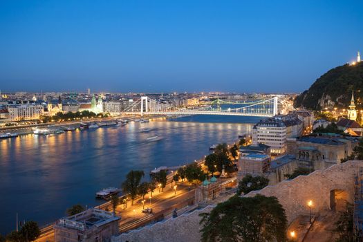 Elisabeth Bridge over Danube river in Budapest, Hungary