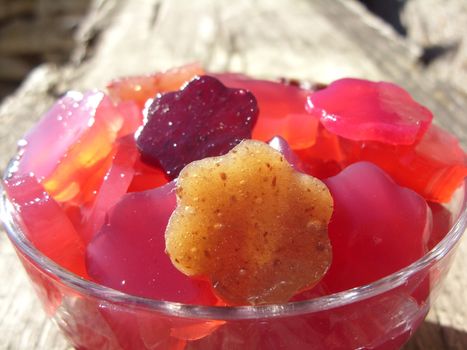 Home made gummies flowers with beetroot and agar agar