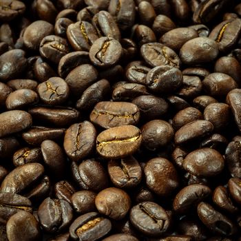 Roasted coffee beans