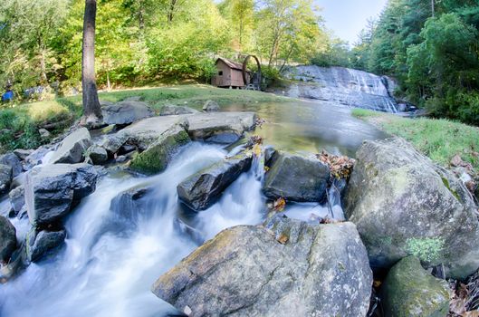 moravian falls park in north carolina mountains