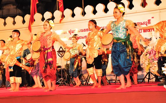 Lopburi, Thailand.- February 21, 2014 : The cultural drum dance show in the event King Narai Reign Fair 2014, take place in the Narai Ratchaniwet,on February 21, 2014 in Lopburi, Thailand.