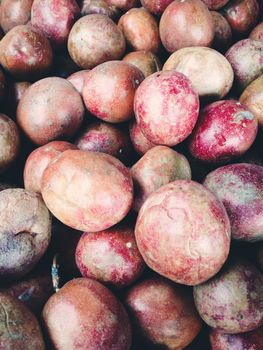 Passion fruit in the market.