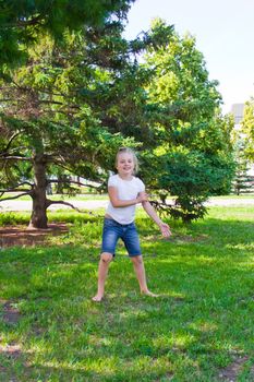 Photo of dancing girl with sore knee in summer