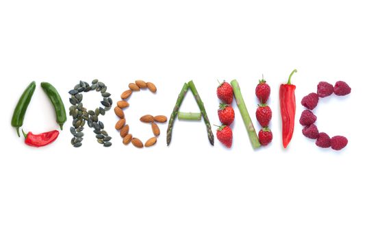 Organic spelt using fruits, vegetables, nuts and seeds 