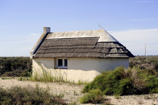 traditional house of Camargue which served at the time of housing for Gardians guardaient when their herds of bulls.