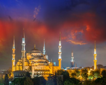 Sunset colors of Blue Mosque, Istanbul.