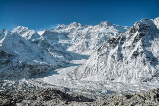 Breathtaking view of snowy Kangchenjunga mountains in Nepal