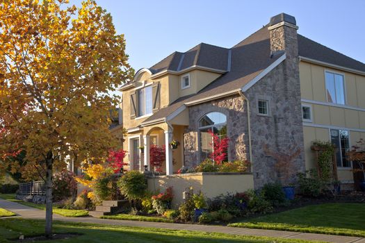 Colorful home with plants and trees Willsonville Oregon.