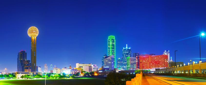 Panoramic overview Dallas, TX in the night