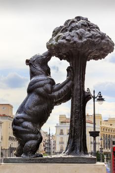 Bear and Mulberry Tree El Oso y El Madrono Statue Symbol of Madrid Puerta del Sol Gate of the Sun Most Famous Square in Madrid Spain Statue created in 1967 by sculptor Antonio Navarro Santa Fe