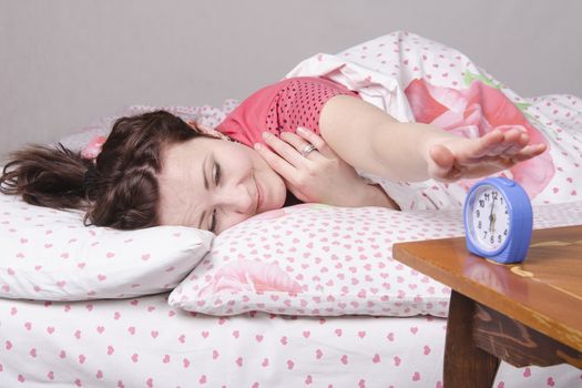 Girl sleeping in bed. It wakes service