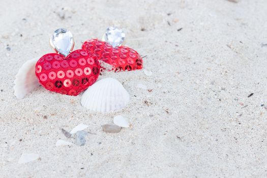 heart love on the beach, love