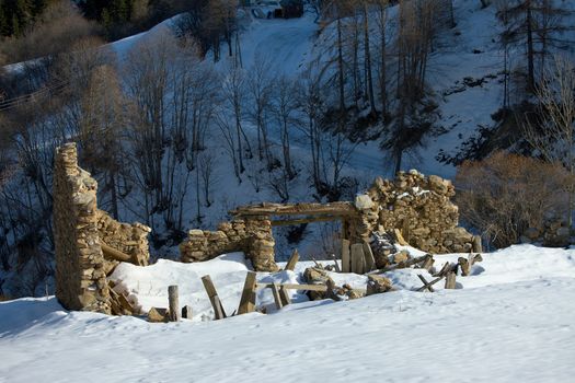 Ruined building in the French Alps