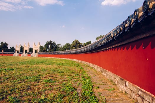 red wall in temple of heaven