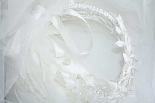 Bridal wreaths with ribbons