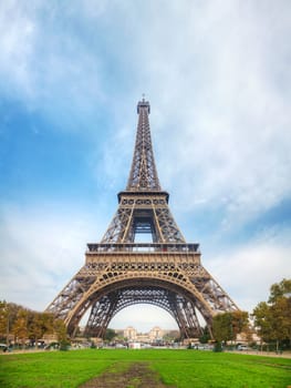 Eiffel tower in Paris, France in the morning