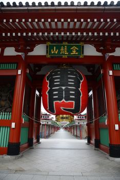 a japanese style temple in tokyo