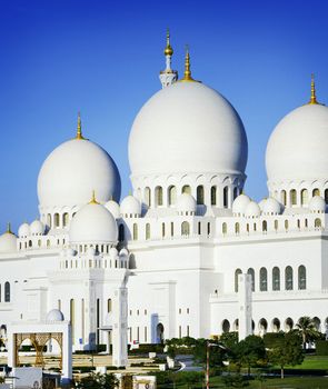 Abu Dhabi Sheikh Zayed White Mosque