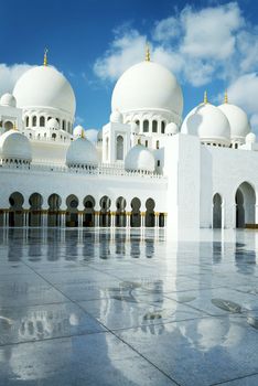 Abu Dhabi Sheikh Zayed White Mosque