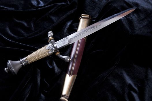 smart dagger of the medieval soldier. It was used for hunting