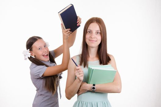 Trainee fun and mocks a good teacher