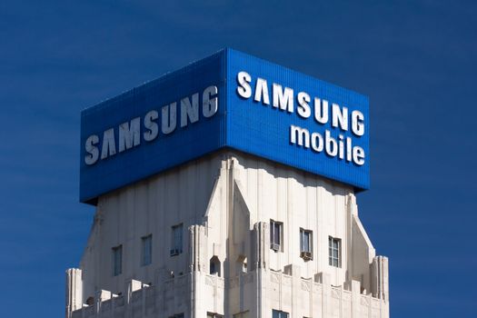 LOS ANGELES, CA/USA - NOVEMBER 29, 2014: Samsung Mobile advertisement and logo. Samsung is a South Korean multinational conglomerate company.