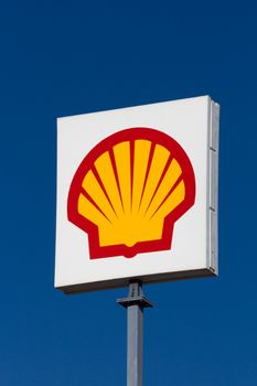 SANTA CLARITA, CA/USA - OCTOBER 1, 2014: Shell Oil filling station sign and logo. Shell Oil Company is among the largest oil companies in the world.