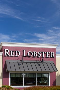 SALINAS, CA/USA - APRIL 8, 2104: Red Lobster Restaurant exterior. Red Lobster is a casual dining restaurant chain owned by Darden Restaurants, Inc.