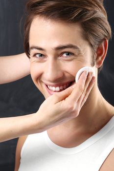 Men's grooming, skin cleansing facial