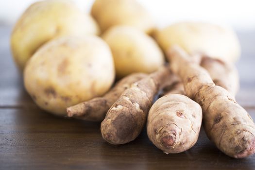 Jerusalem artichokes and potatoes for cooking