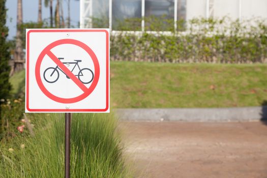 Cycling Safety Signs The garden area restricted area cycling.