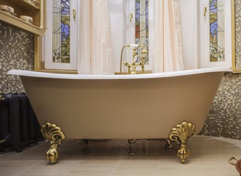 bathroom with old-fashioned bathtub