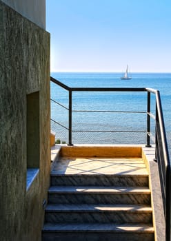 A beaufitul seaview over a stairs