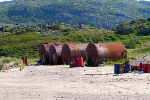 empty barrels in the Arctic environmental pollution