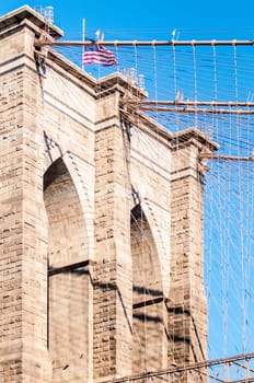 brooklyn bridge and new york city manhattan skyline