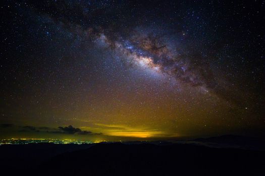 Wide field long exposure photo of the Milky Way