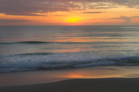 Scenic view of beautiful sunset above the sea