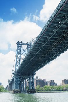 New York. The Manhattan Bridge from East River.
